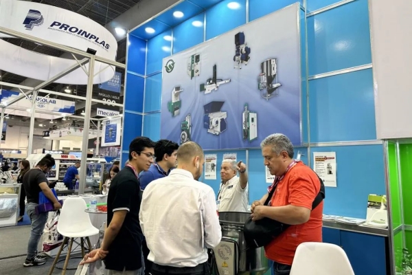 公海彩船6600集团