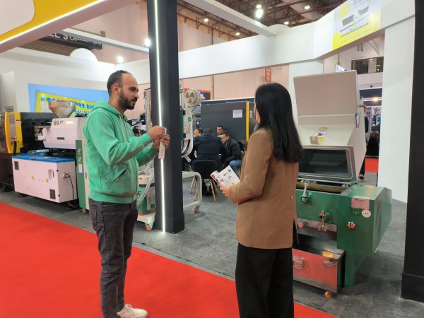 公海彩船6600集团